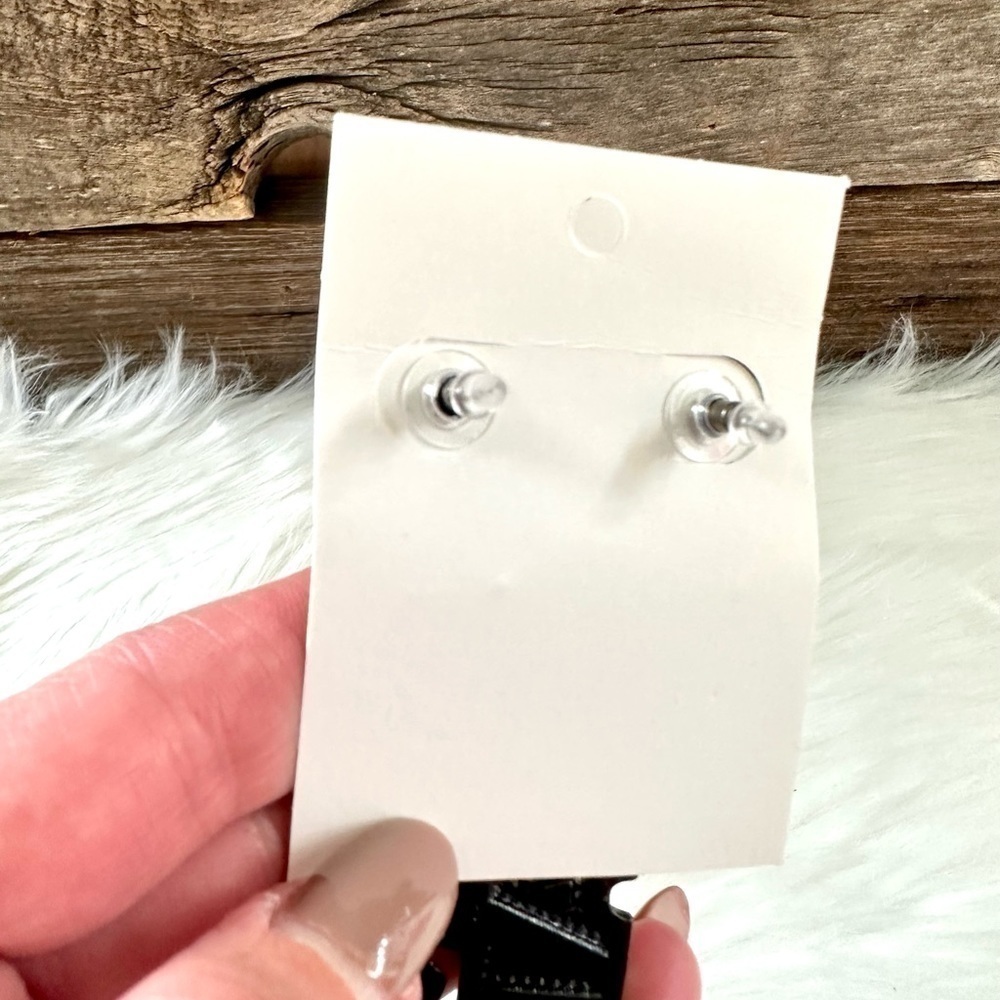 LUSH | 👻 Trick or Treat Beaded Halloween Earrings - Picture 3 of 3